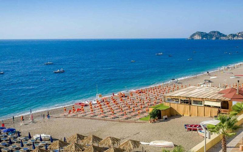 A&G Apartment Naxos-Taormina 지아르디니낙소스 외부 사진